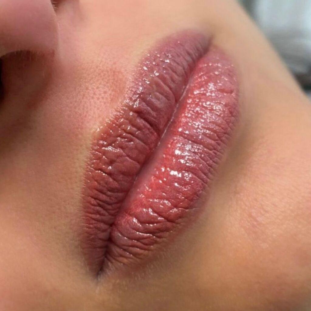 Lip Blush-Semi-Permanent Makeup